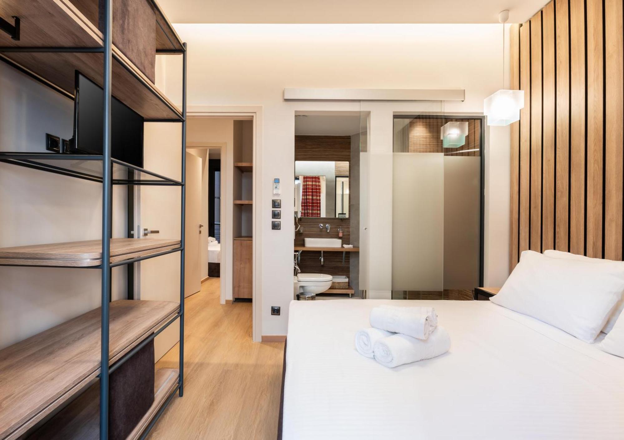 Luxury Bauhaus Athens Apartment Exterior photo